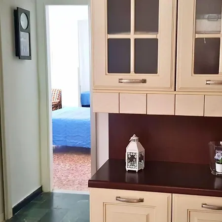 Easy Apartment *